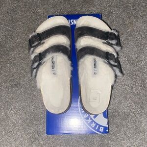 Arizona Shearling Birkenstocks